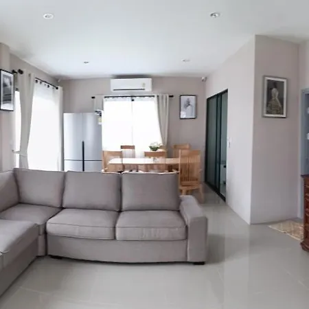88House Suratthani Surat Thani Bagian luar foto